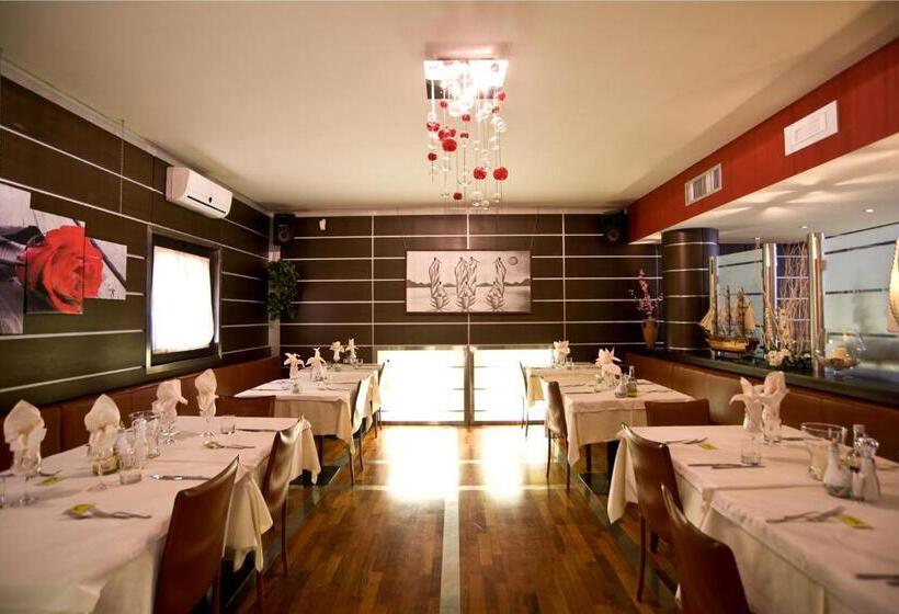 בית מלון כפרי Colombo