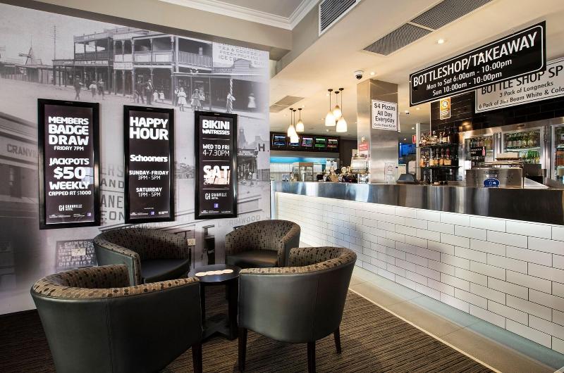 Отель Granville