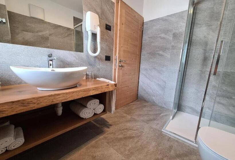 Отель Piedibosco