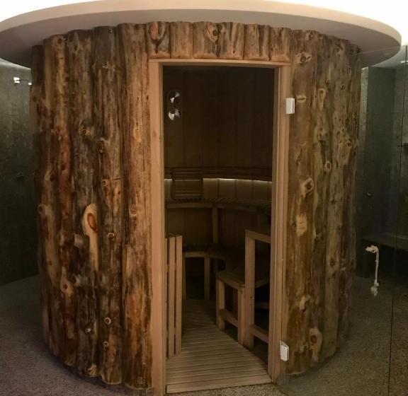 Отель Piedibosco