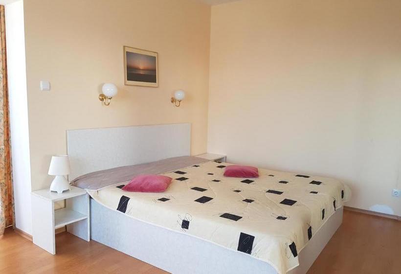 Trakata Villa Apartments