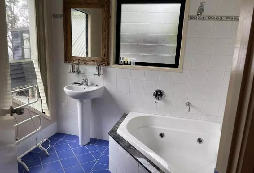 Tambaridge Bed & Breakfast