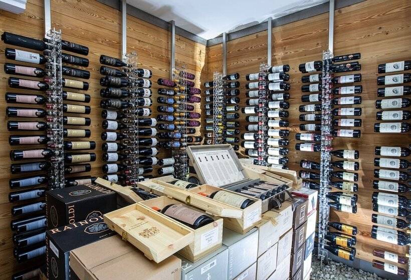 Wine Hotel Retici Balzi