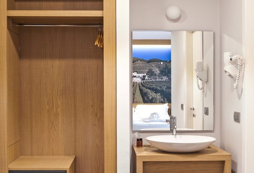 Wine Hotel Retici Balzi