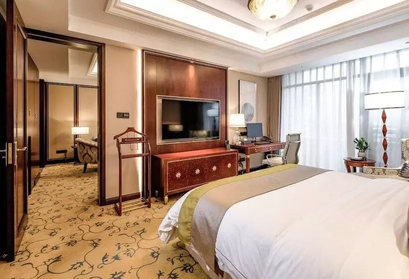 The Farrington Hotel   Building A