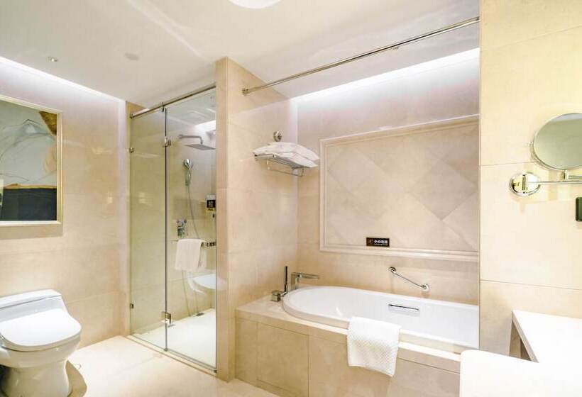 The Farrington Hotel Building A