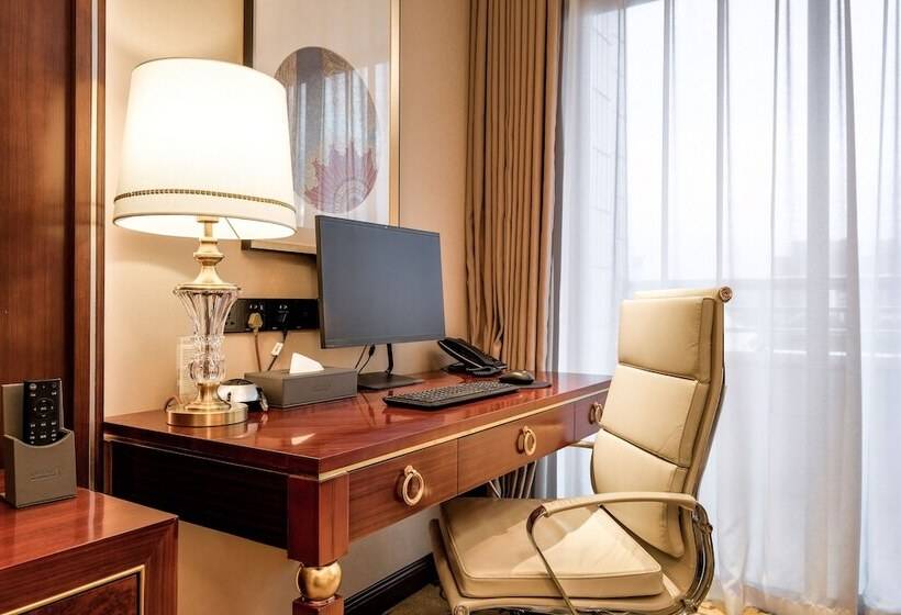 The Farrington Hotel Building A