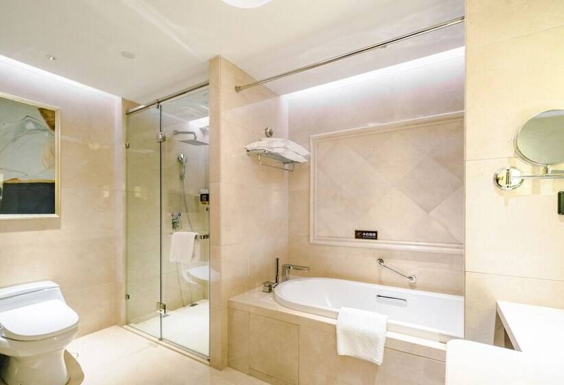 The Farrington Hotel Building A