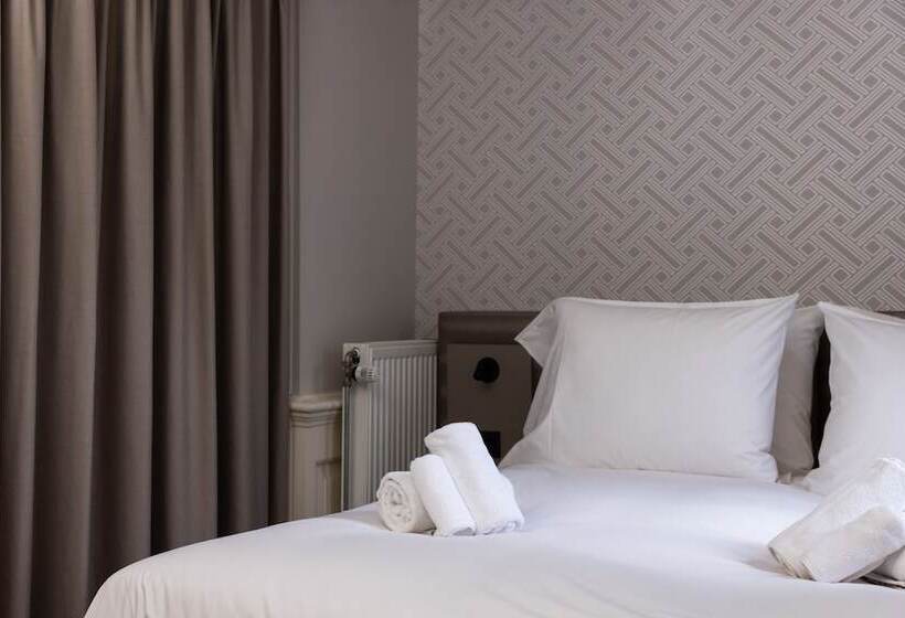 Отель Canal Suites Amsterdam