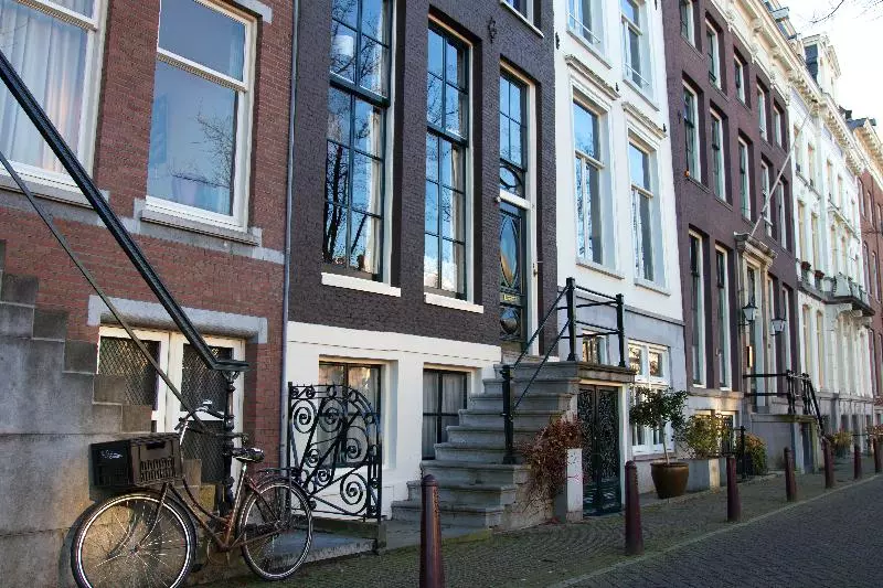 هتل Canal Suites Amsterdam