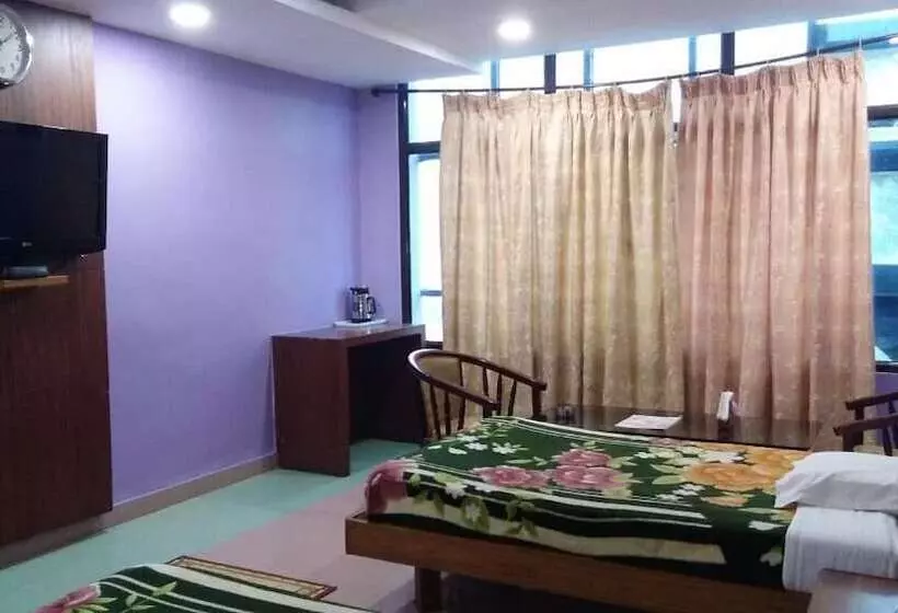 ベッドアンドブレックファースト Raj Residency