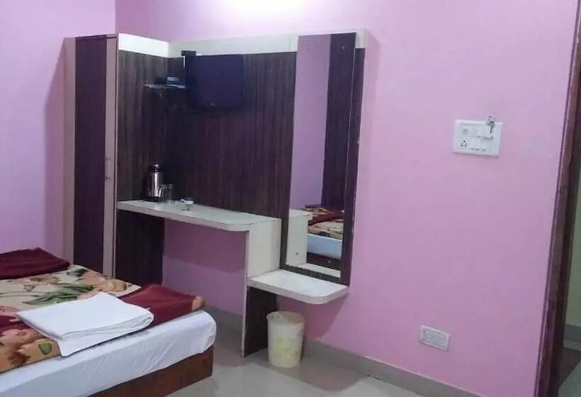 ベッドアンドブレックファースト Raj Residency