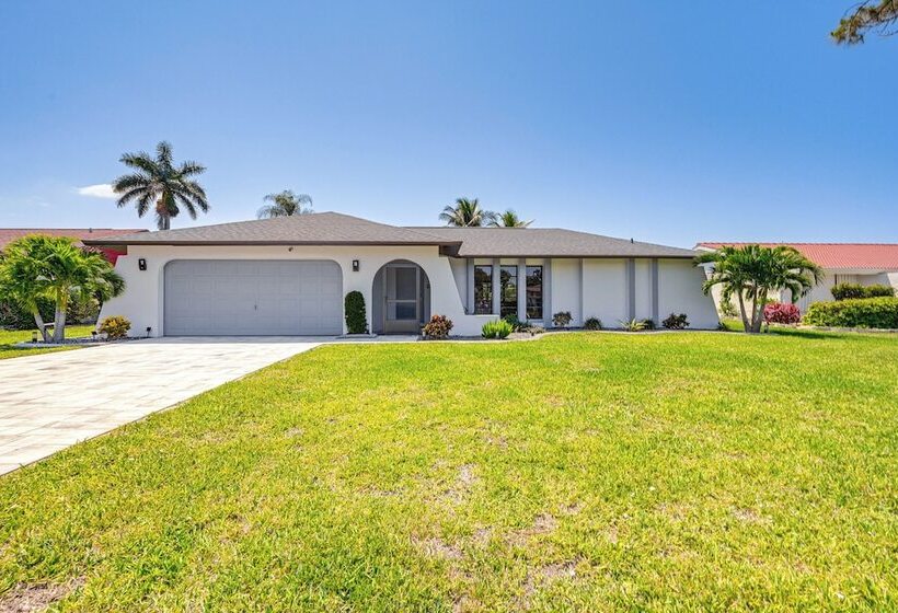Bonita Springs Home W/ Lake Views: 8 Mi To Beach!