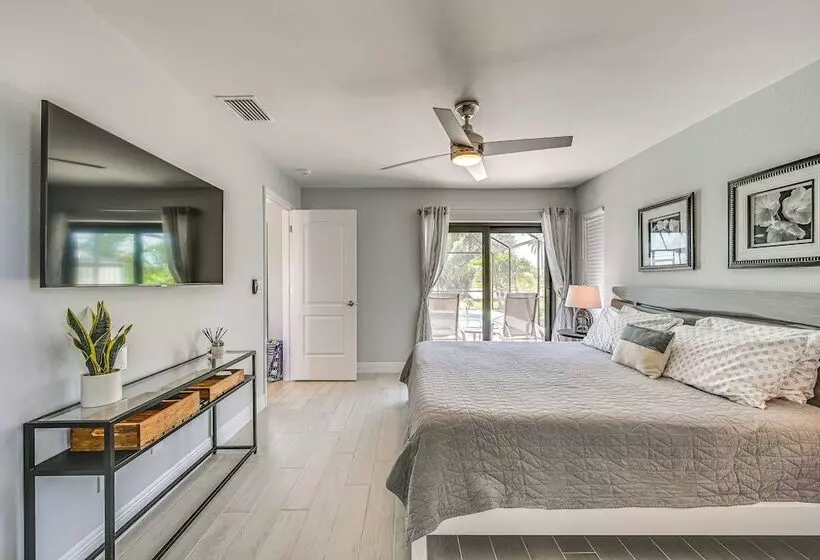 Bonita Springs Home W/ Lake Views: 8 Mi To Beach!