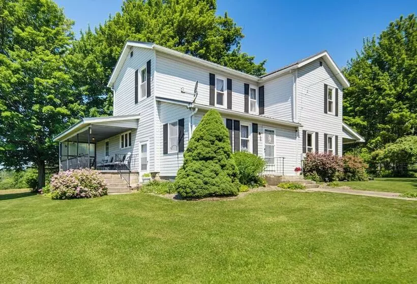 Country Home W/ Fishing Ponds Near Canadohta Lake