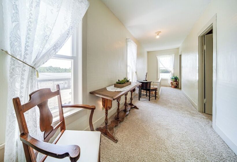 Country Home W/ Fishing Ponds Near Canadohta Lake