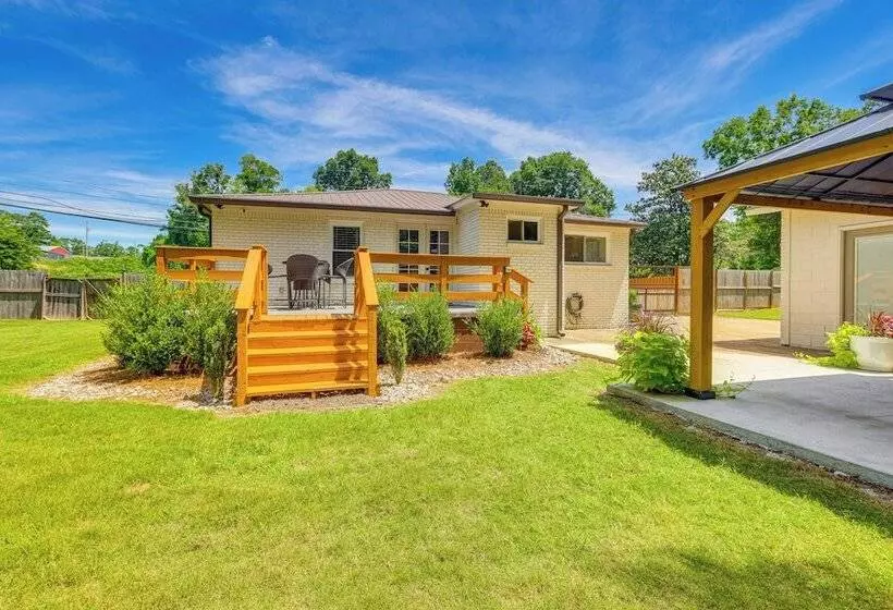 Cozy Bessemer Home W/ Patio ~ 18 Mi To Birmingham!
