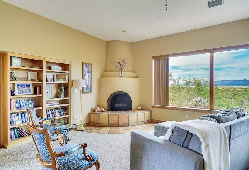 Green Valley Mountain Oasis W/ Views: 4 Mi To Golf
