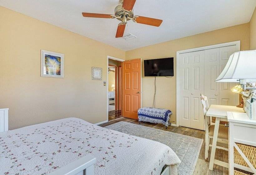 Green Valley Mountain Oasis W/ Views: 4 Mi To Golf