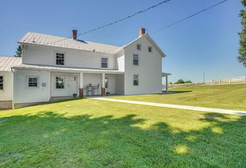 Historic Jefferson Farmhouse   Hike, Bike & Raft!