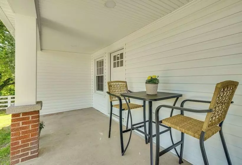 Historic Jefferson Farmhouse   Hike, Bike & Raft!