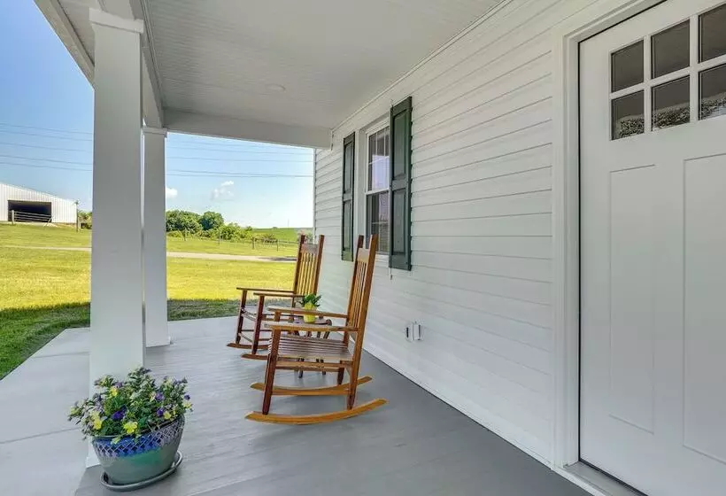 Historic Jefferson Farmhouse   Hike, Bike & Raft!