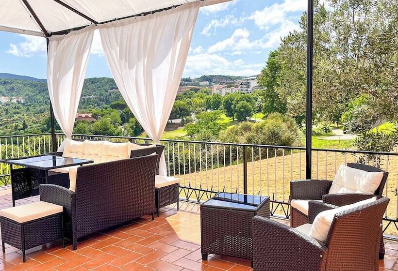 فندق Villa Marina