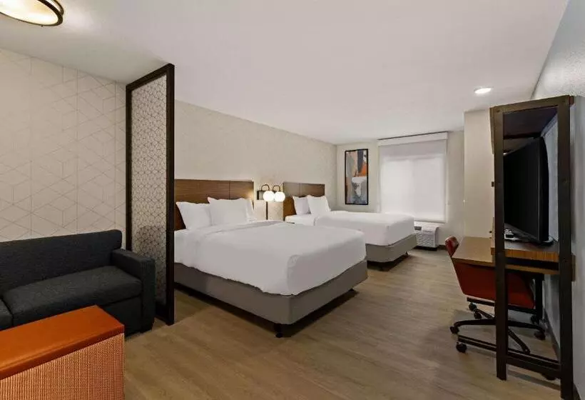 Hotelli Everhome Suites Temecula