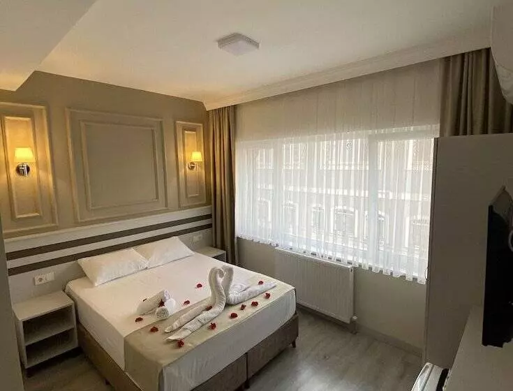 ホテル Grandaura Edirne