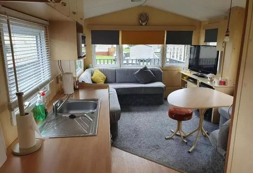 Hotelli Lochside Retreat At Three Lochs Holiday Park