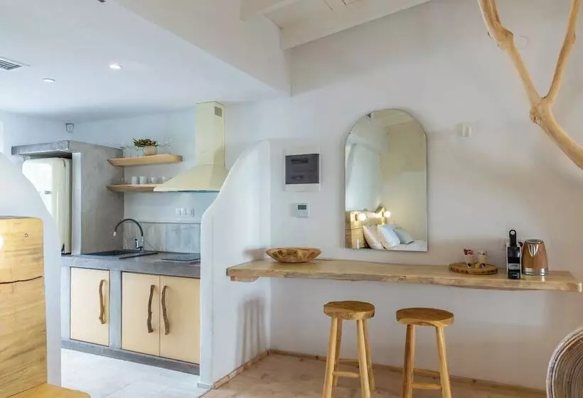 Hotelli Olympa Suites