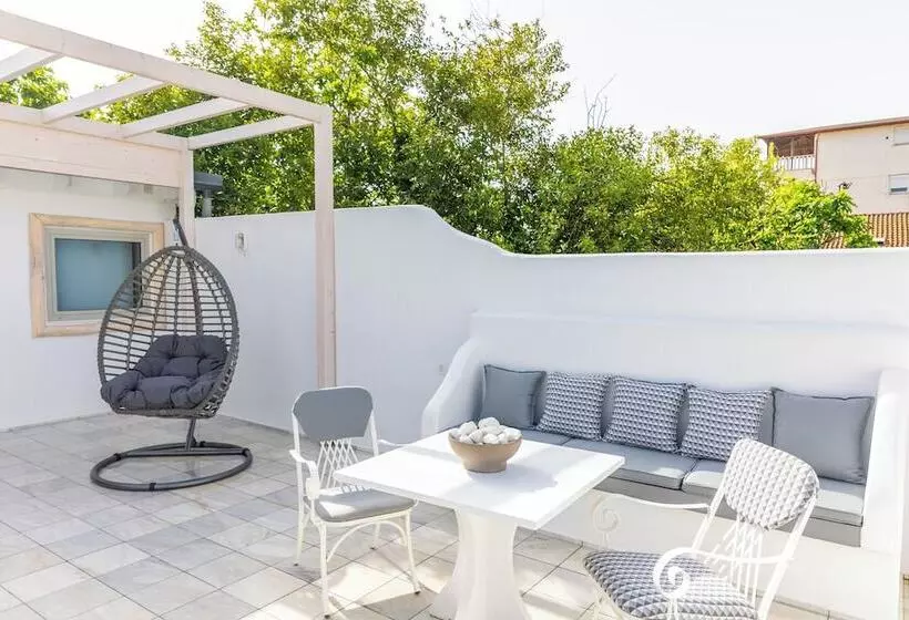 Hotelli Olympa Suites