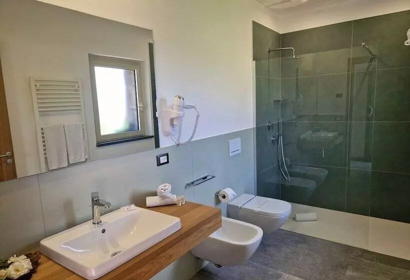 Maaseutuhotelli Lumia Resort