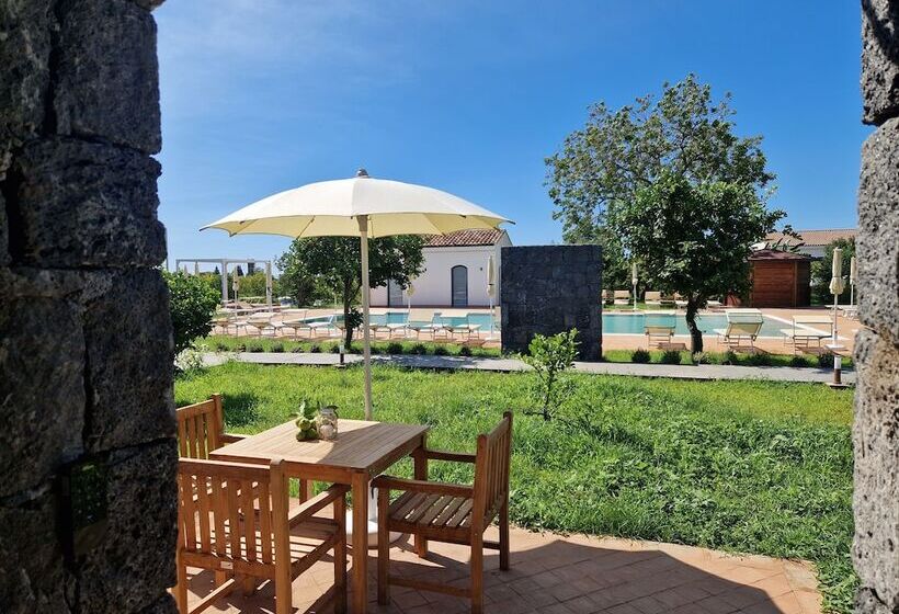 בית מלון כפרי Lumia Resort