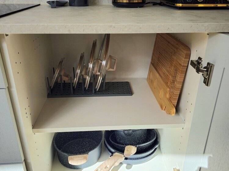 پانسیون Modern Gem With Free Parking