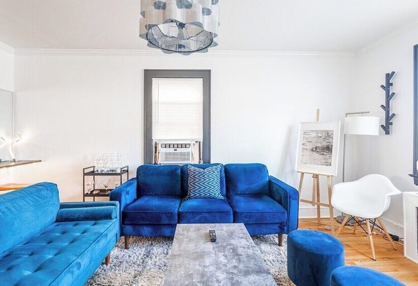 پانسیون Wells Whole House