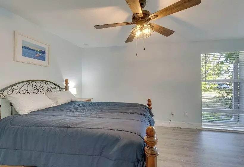 Port Charlotte Canal Front Home W/ Private Pool!