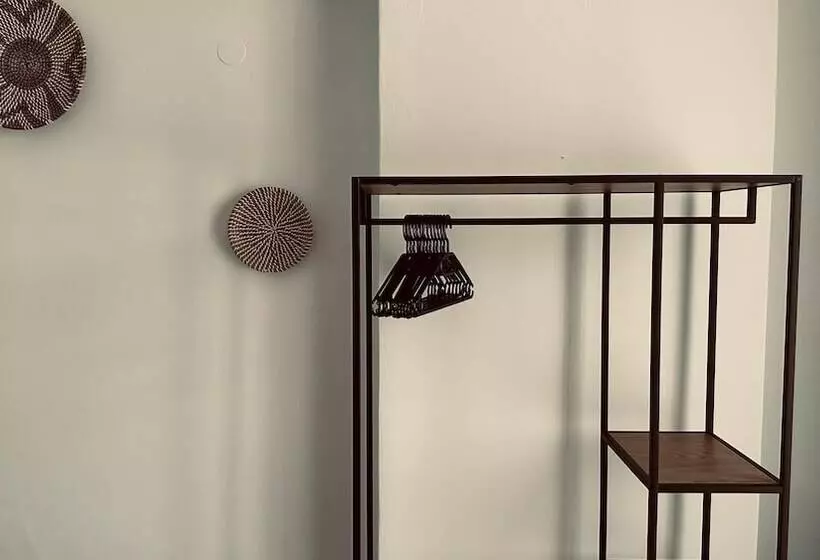 اقامتگاه Apartment In The Heart Of Tinos Town For 4 Guests