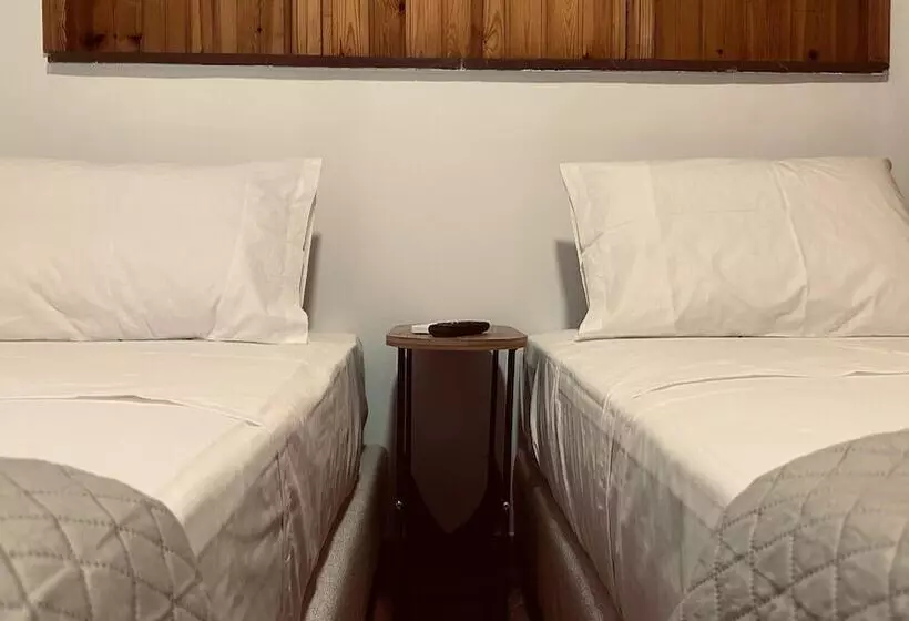 اقامتگاه Apartment In The Heart Of Tinos Town For 4 Guests