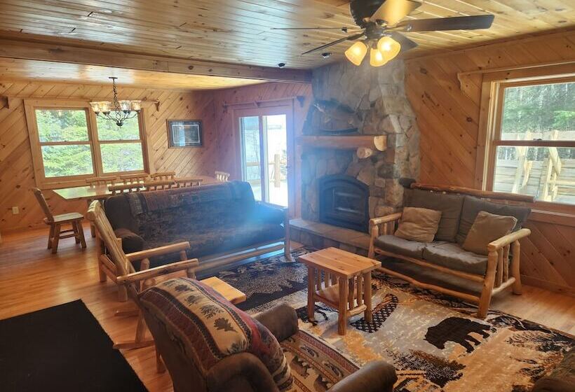 Курорт Timber Trail Lodge