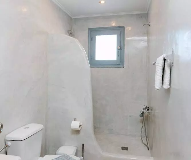 Seven Grapes   Karterados