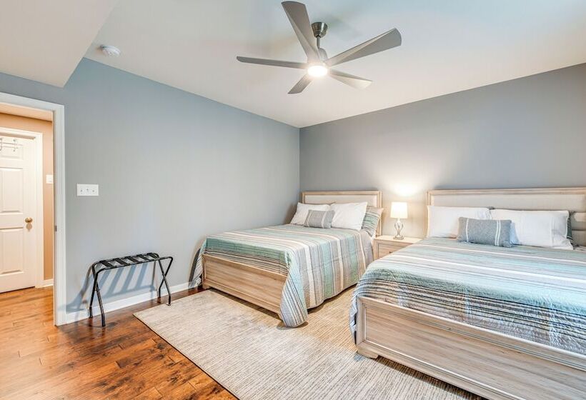 Spacious Chester Home Near Pocahontas State Park!