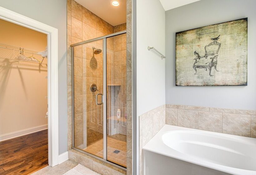 Spacious Chester Home Near Pocahontas State Park!