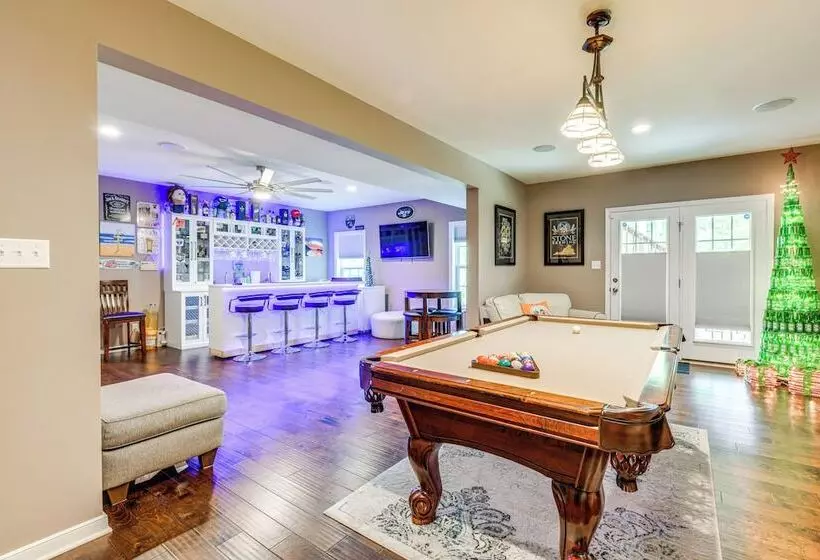 Spacious Chester Home Near Pocahontas State Park!
