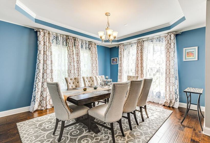 Spacious Chester Home Near Pocahontas State Park!