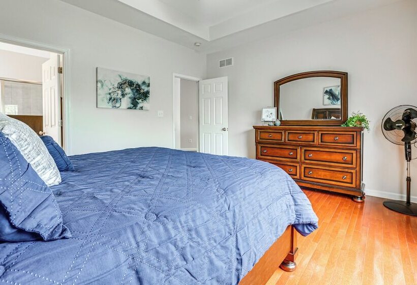 Spacious Frankfort Retreat On Bourbon Trail!