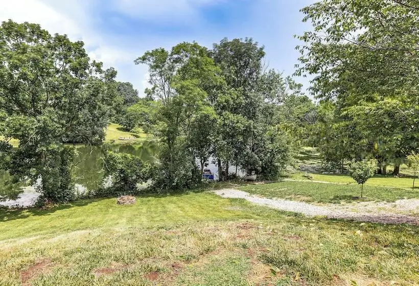 Spacious Frankfort Retreat On Bourbon Trail!