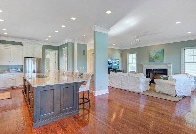 20 Morgan Place Drive By Avantstay Waterfront Home W/ Private Dock