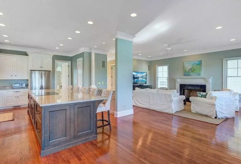 20 Morgan Place Drive By Avantstay Waterfront Home W/ Private Dock