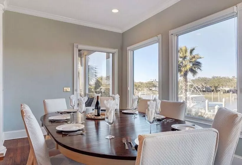 20 Morgan Place Drive By Avantstay Waterfront Home W/ Private Dock